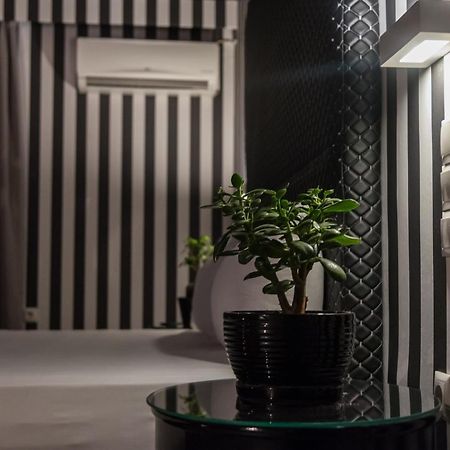 Ruby Rooms Kifisia - Adults Only Athen Eksteriør billede