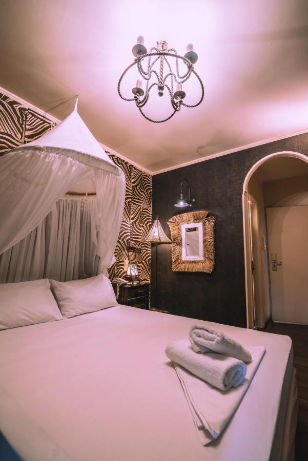 Ruby Rooms Kifisia - Adults Only Athen Eksteriør billede