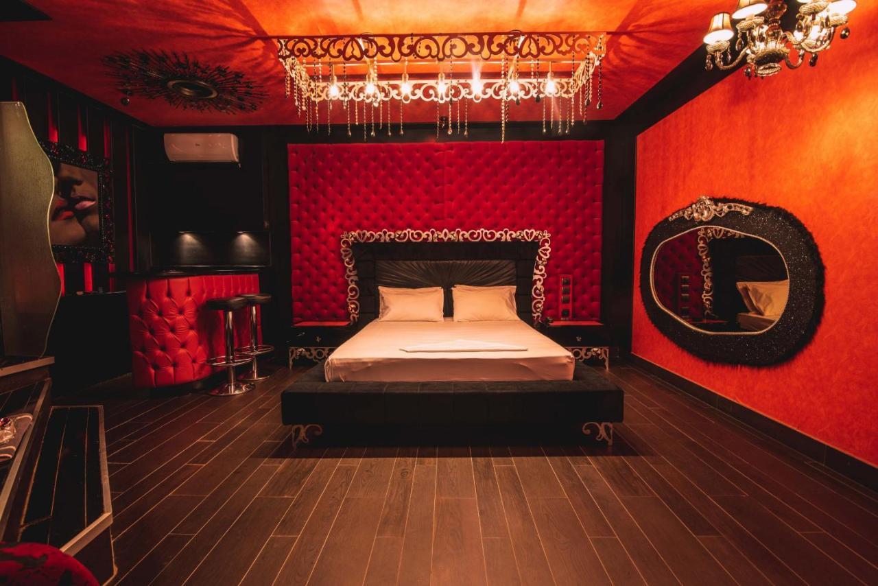 Ruby Rooms Kifisia - Adults Only Athen Eksteriør billede