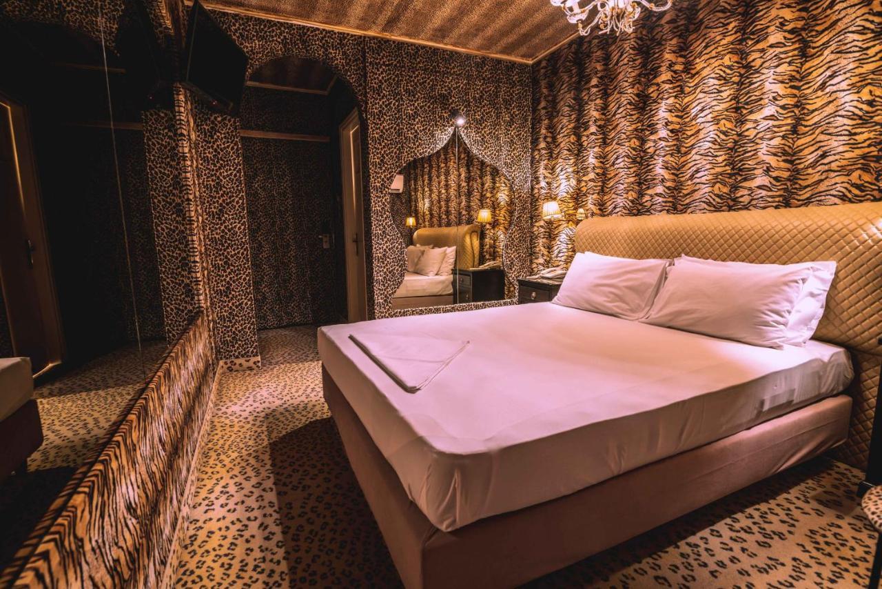 Ruby Rooms Kifisia - Adults Only Athen Eksteriør billede