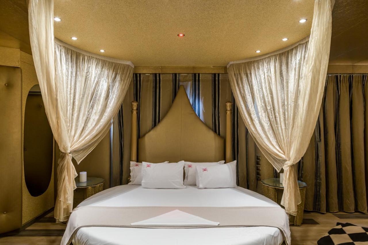 Ruby Rooms Kifisia - Adults Only Athen Eksteriør billede