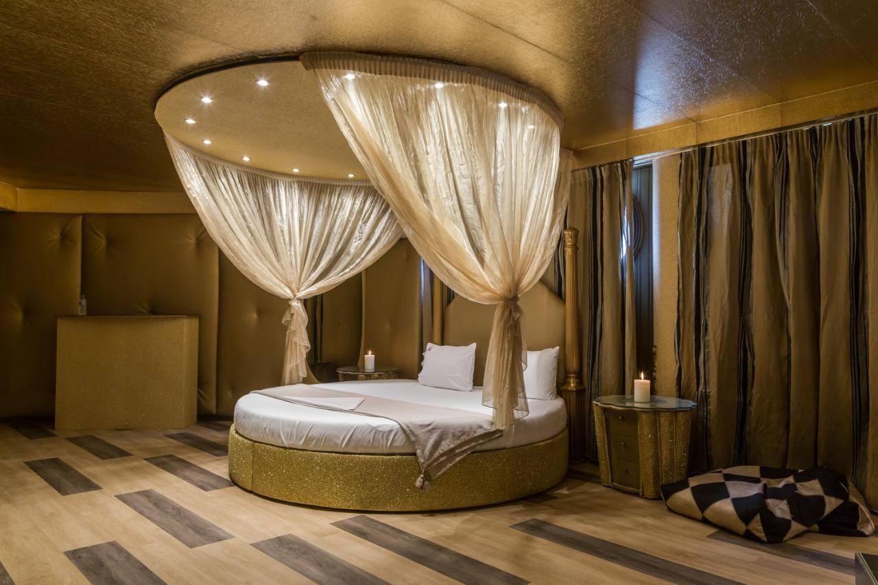 Ruby Rooms Kifisia - Adults Only Athen Eksteriør billede